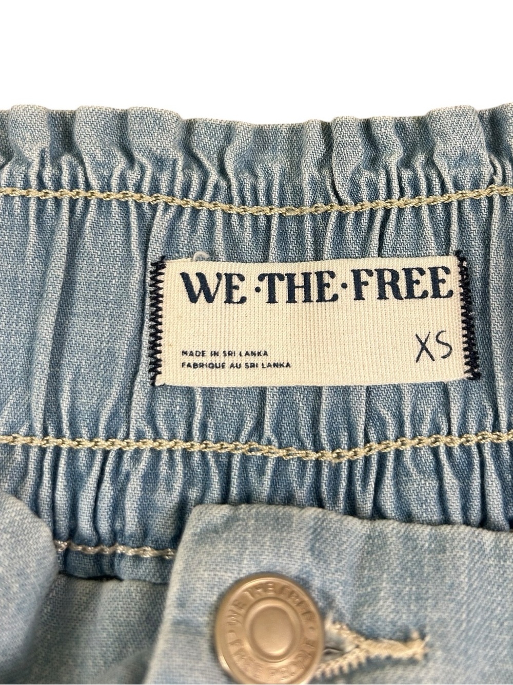 WE THE FREE Chambray Culotte Jeans Wide Leg Cropped Paperbag Waist XS
Boho - Picture 3 of 13